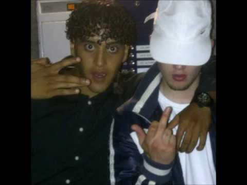 B-Deadly, Cy ft. Insanity - Op de hossel