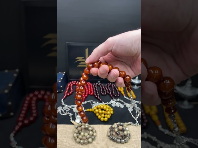 سبحة مسكي عسلي ممزوج بالبني بشرابة تحاكي العملات القديمة