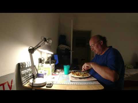 MongoTV_3672 - Danish Vlog - Spiser En Halv Pizza Klokken Halv To Nat Fredag Den 13.September 2019