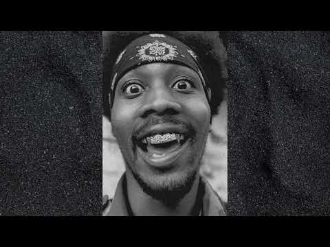 Phunny Unkle and Broken Boombox