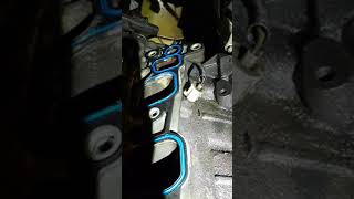 como reemplazar el sensor del Golpeteo, o knock sensor de Ford 5.4 y sensor de temperatura de la cab