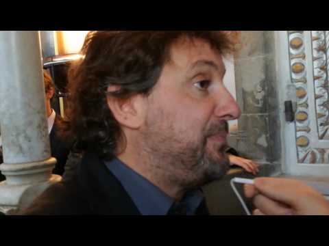 Pieraccioni parla di Fiorentina e scherza con Conti