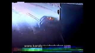 preview picture of video 'kaderinde böylesi baba oğul araçlarıyla tünelde çarpıştı.(kaza anı )KARABÜK-YENİCE'