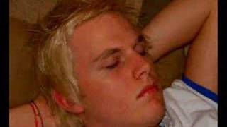 Silently by elliot minor fromthe promo album