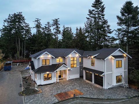 2580 Sherwood Lane | Arbutus, BC - The Agency