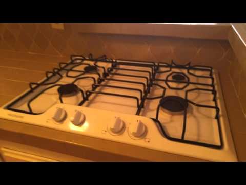 3 Bed Apartment For Rent in Palms / WLA - Los Angeles  - Palms Blvd & Mentone Ave -  562Rent.com