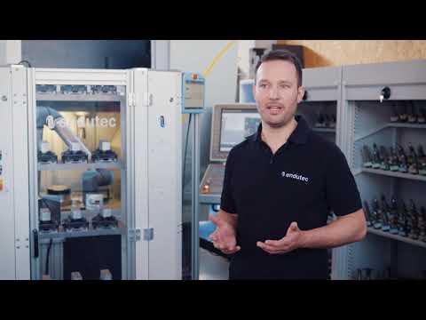 Endutec používa UR kobota k udržaniu plného výkonu svojich strojov