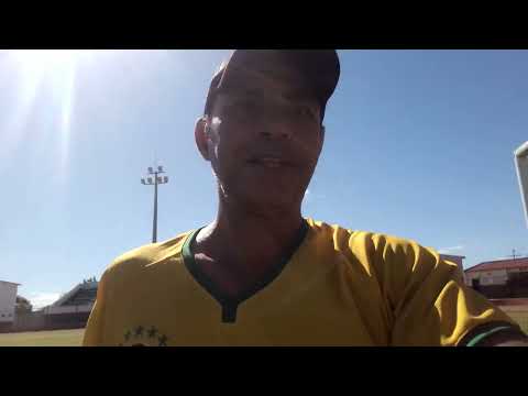 Gramado do estádio roseirão cortado Em paramirim Bahia 
