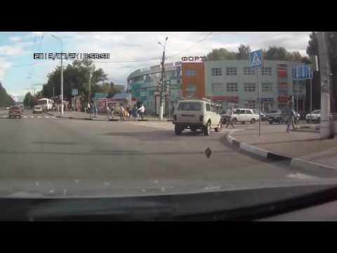 Не заметил такси .