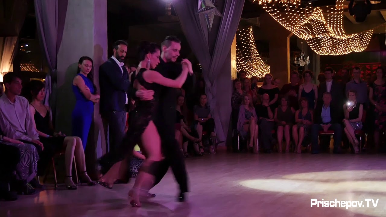 Video thumbnail for Dmitry Kuznetsov & Olga Nikolaeva, Roberto Goyeneche-Naranjo en Flor