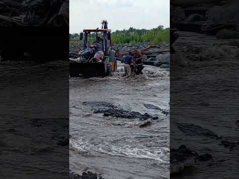 Río ceniza, san Vicente los cimientos, san Andres Osuna, siquinala, Escuintla