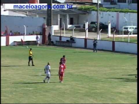 Veja o incrível gol perdido pelo CRB