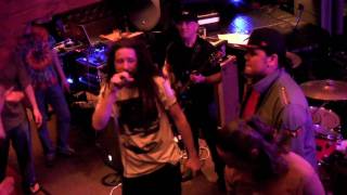 Alcyon Massive ft. Nahko aka Mista Chief "AINT IT FRESH" Live