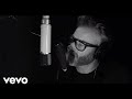 Matt Berninger - Walking on a String (feat. Phoebe Bridgers)
