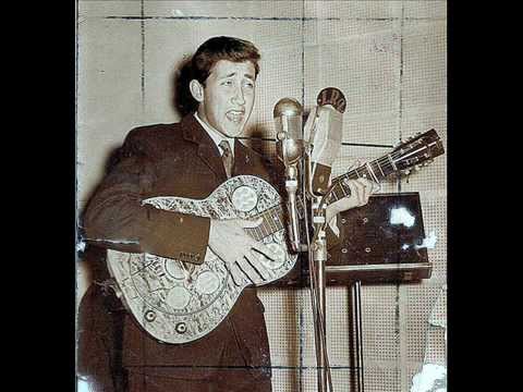 Mira Que Luna - Luis Aguile