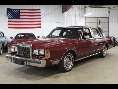1989 Lincoln Town Car (CC-1605912) for sale in Kentwood, Michigan