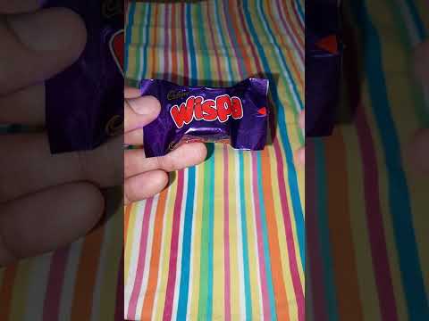 Cadbury Wispa Milk Chocolate Yummy Chocolate Mouth Watering #chocolate #shorts