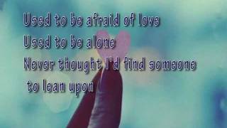 You Are - Laura Pausini ( with lyrics )