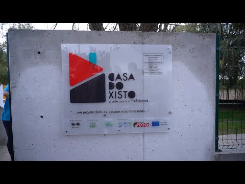 Casa do Xisto - A Arte para a (D)Eficiência