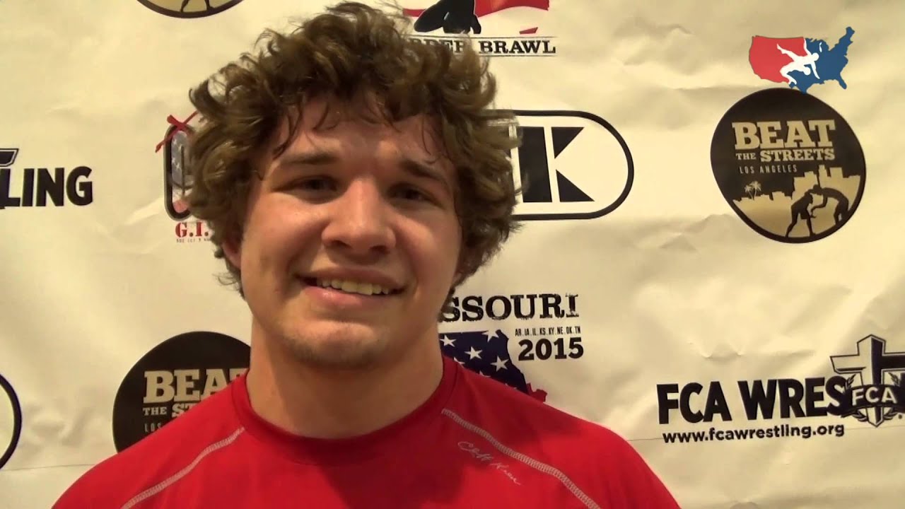 Austin Myers (Kentucky) wins 220 lbs. bout at Missouri Border Brawl