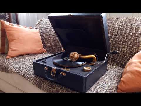 Oh Katharina, Fox Trot - Ben Bernie And His Hotel Roosevelt Orchestra 1925