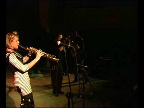 Czesław Śpiewa (Live) - WOŚP 2009 (Relacja Detoks Records)