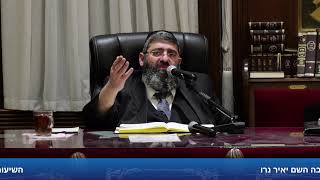 הרב אייל עמרמי - הלכות חנוכה - כא' כסלו תשפ"ו (הרב אייל עמרמי) - התמונה מוצגת ישירות מתוך אתר האינטרנט יוטיוב. זכויות היוצרים בתמונה שייכות ליוצרה. קישור קרדיט למקור התוכן נמצא בתוך דף הסרטון