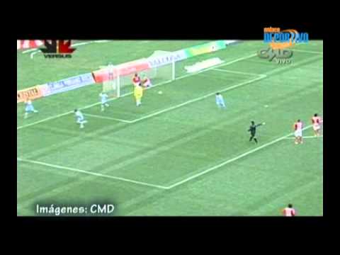 Alianza Lima goleó en Moquegua y continúa como puntero