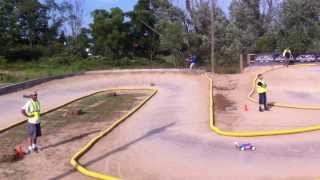 preview picture of video '2013 ROAR 1/8th Electric Nationals - eBuggy A Main Qualifier (Rd. 2)'