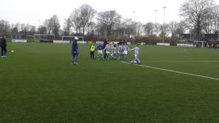 preview picture of video 'Weer een vuurpijl voor de boys van Steenbergen E1'