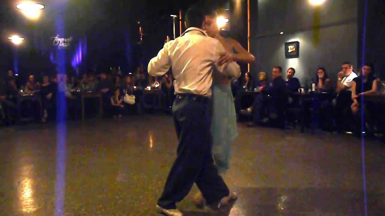 Natasha Lewinger y Pablo Rodríguez en La Milonga Del Tasso "Soy un Arlequín" Agosto 2012
