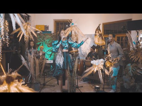 Bongi Mvuyana & Malcolm Jiyane - Garden Sessions With B Live