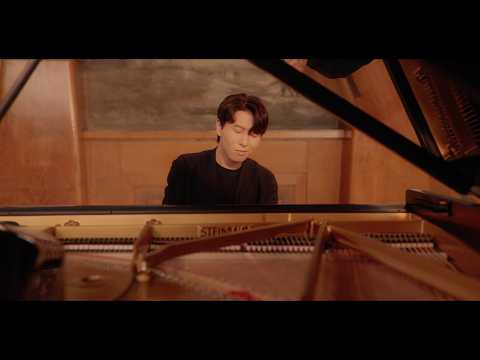 Charles Trenet's chanson: En avril à Paris (Arr. Weissenberg for Piano Solo) Thumbnail