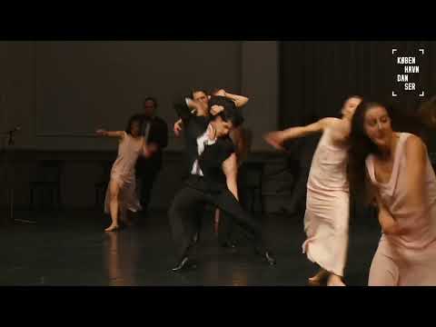 Pina Bausch, Kontakthof, Tanztheater Wuppertal&nbsp;[Teaser, Φεστιβάλ Σύγχρονου Χορού København Danser, 26-29 Ιουνίου 2015]. 