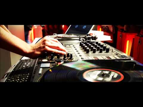 Michael Calfan w Adele - Resurrecting Someone Like You (Bootleg)