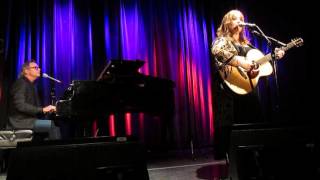 Gretchen Peters and Barry Walsh   The Cure for the Pain   Mar 2015