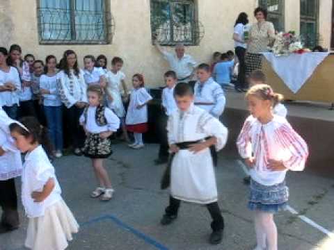 CLASA I B SCOALA GLODEANU SARAT, JUD. BUZAU