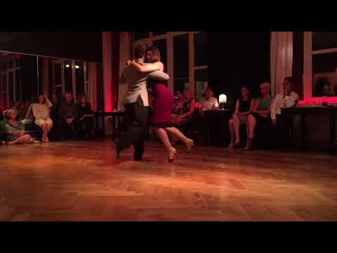 Natasha Lewinger y Haris Mihail 2/5 bailan un Tango "Felicia" de Juan d'Arienzo