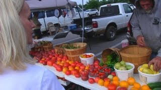 preview picture of video 'Betty's Trip to the Farmer's Market, July 13, 2013'