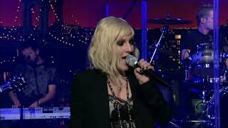 Ashlee Simpson - &quot;L.O.V.E.&quot; Live on David Letterman