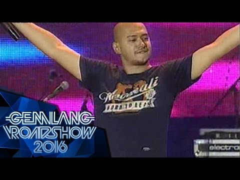 Husein Idol feat Windy Idol " Generasi 4G " - Gemilang Roadshow Gresik (26/3)