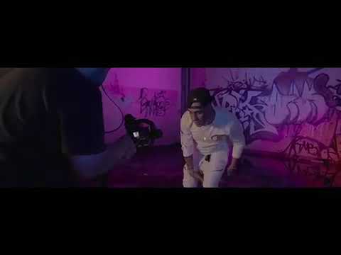 Yomo Ft. Pancho, El Dominio Y White Bear - Viviendo En Guerra (Rmx) (Behind The Scenes)