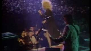 Cyndi Lauper- &quot;Change of Heart&quot; Live in Paris (1987)