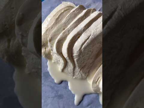 If it don’t bleed milk send it back capisce 😎🤌🏻 Fresh Mozzarella ❤️ #youtubeshorts #love #food