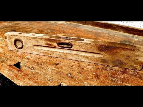 RESTORATION VERY OLD SPIRIT LEVEL