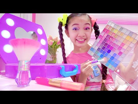 FULL FACE KID'S MAKEUP CHALLENGE | KAYCEE WONDERLAND