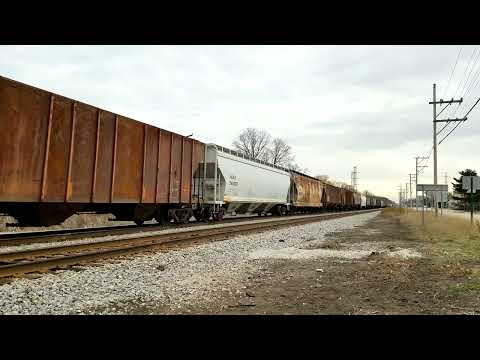 Five Pack of UP SD70Ms lead CP 247 through Morton Grove