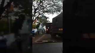 Download lagu ANGGOTA TNI BUBARKAN TAWURAN GENG MOTOR XTC #shorts mp3 Download lagu ANGGOTA TNI BUBARKAN TAWURAN GENG MOTOR XTC #shorts mp3