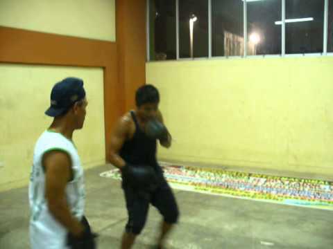 BOX EN PUCALLPA - ENTRENAMIENTO 12/05/2014