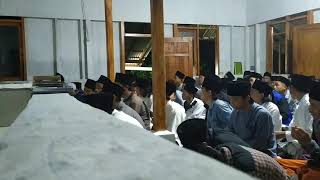 Download lagu Sholawat Bogor 'badat lana pirobi' mp3